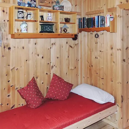 Vakantiehuis In Ruhiger Lage Mieders
