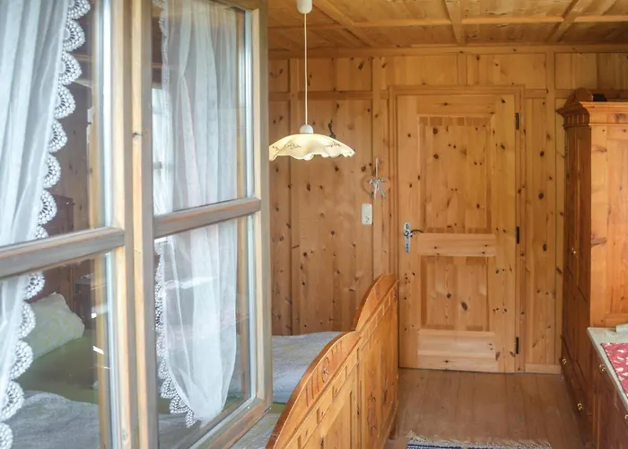 Nyaraló In Ruhiger Lage