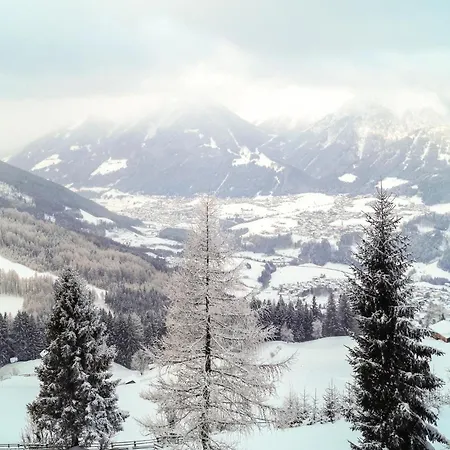 In Ruhiger Lage Мидерс